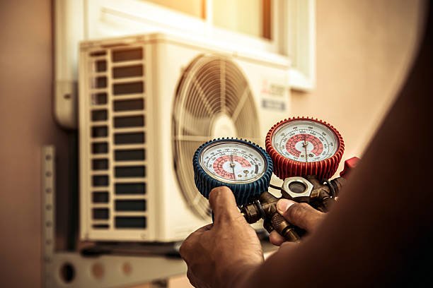 Professional Hvac Installation technician working in Acra, NY